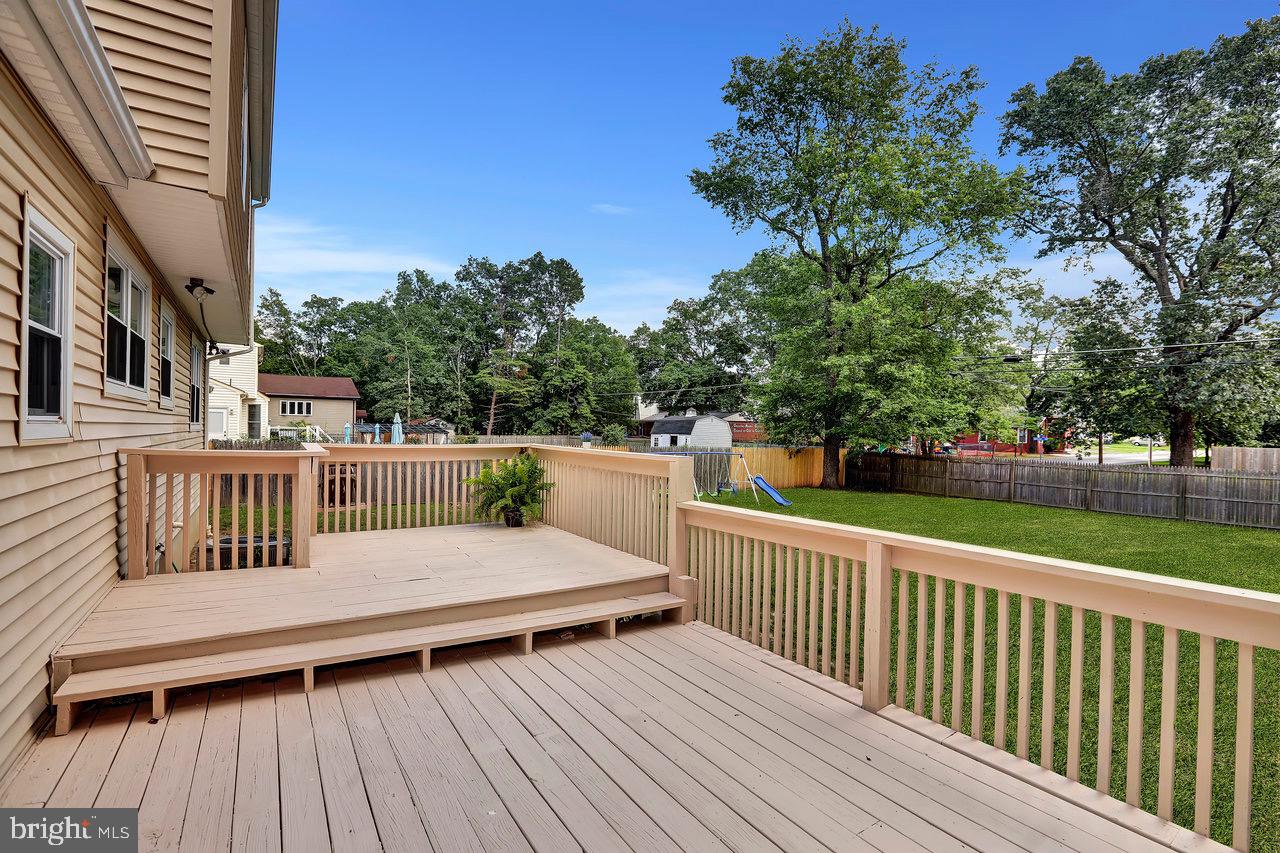 244 Briarwood Road West Berlin, NJ 08091 - Photo 24 of 26 Gallery Image 24