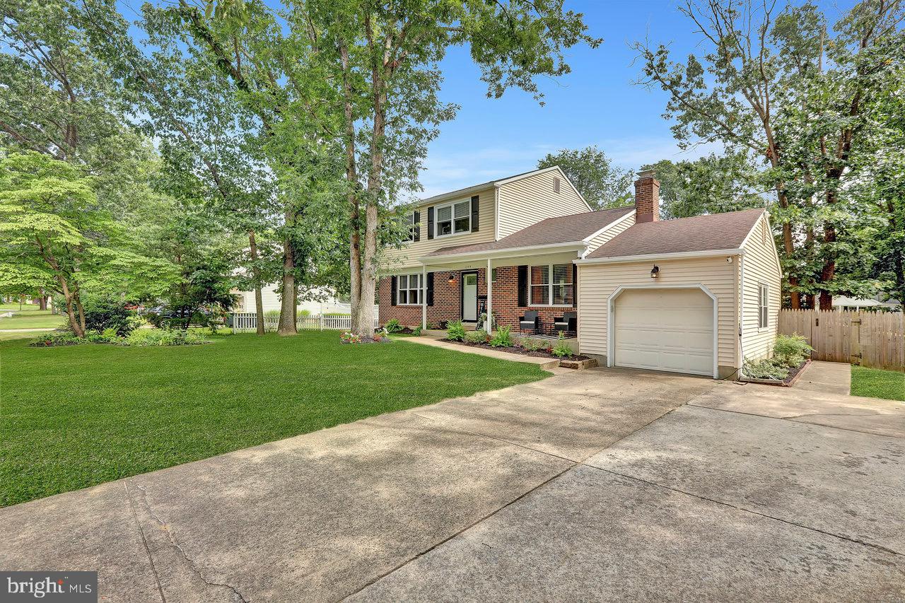 244 Briarwood Road West Berlin, NJ 08091 - Photo 4 of 26 Gallery Image 4