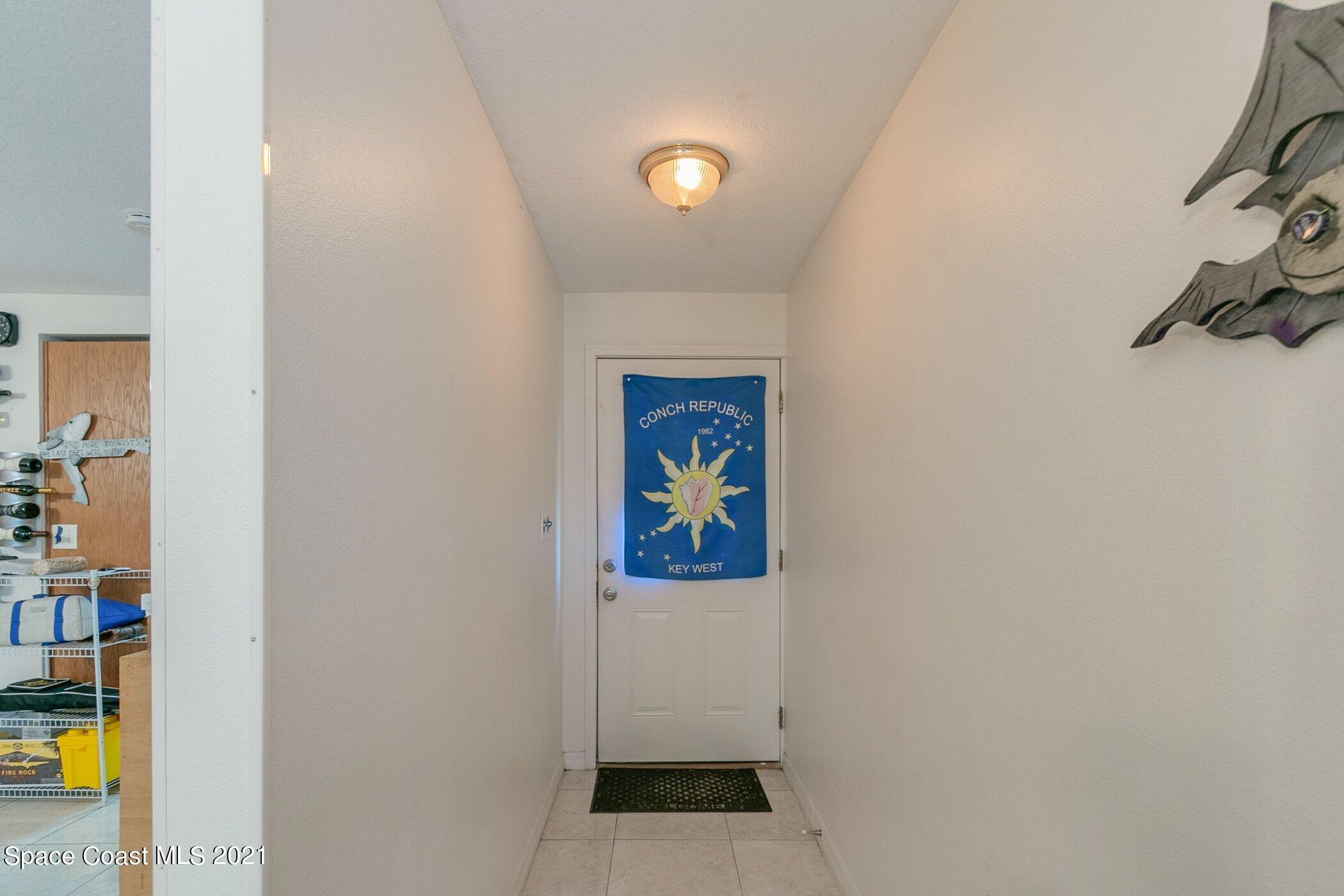 3222 Lipscomb Street Melbourne, FL 32901 - Photo 4 of 27