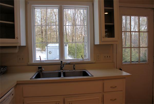 9 Valentine Road Northborough, MA 01532 - Photo 9 of 28 Gallery Image 9
