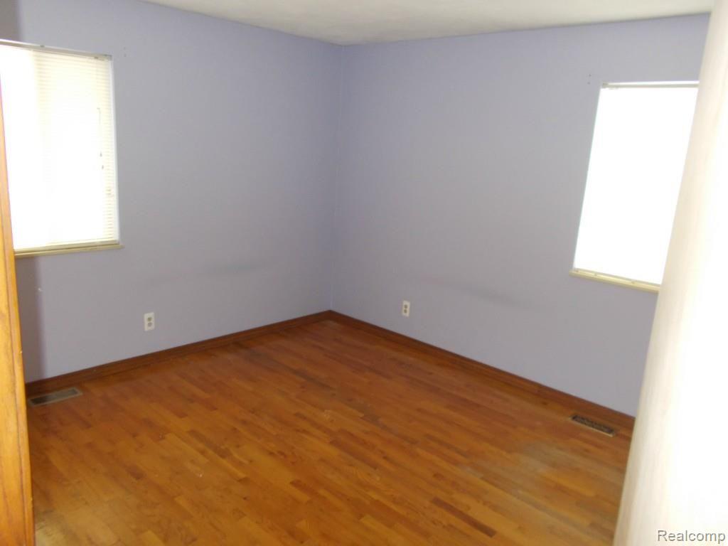 2530 Bowers Road Lapeer, MI 48446 - Photo 14 of 17 DSCN1080.jpg