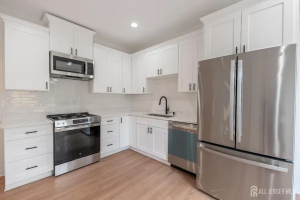 $750,000 | 1758 South 2nd Street, Piscataway, NJ 08854