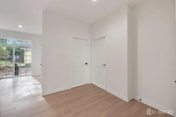 $750,000 | 1758 South 2nd Street, Piscataway, NJ 08854