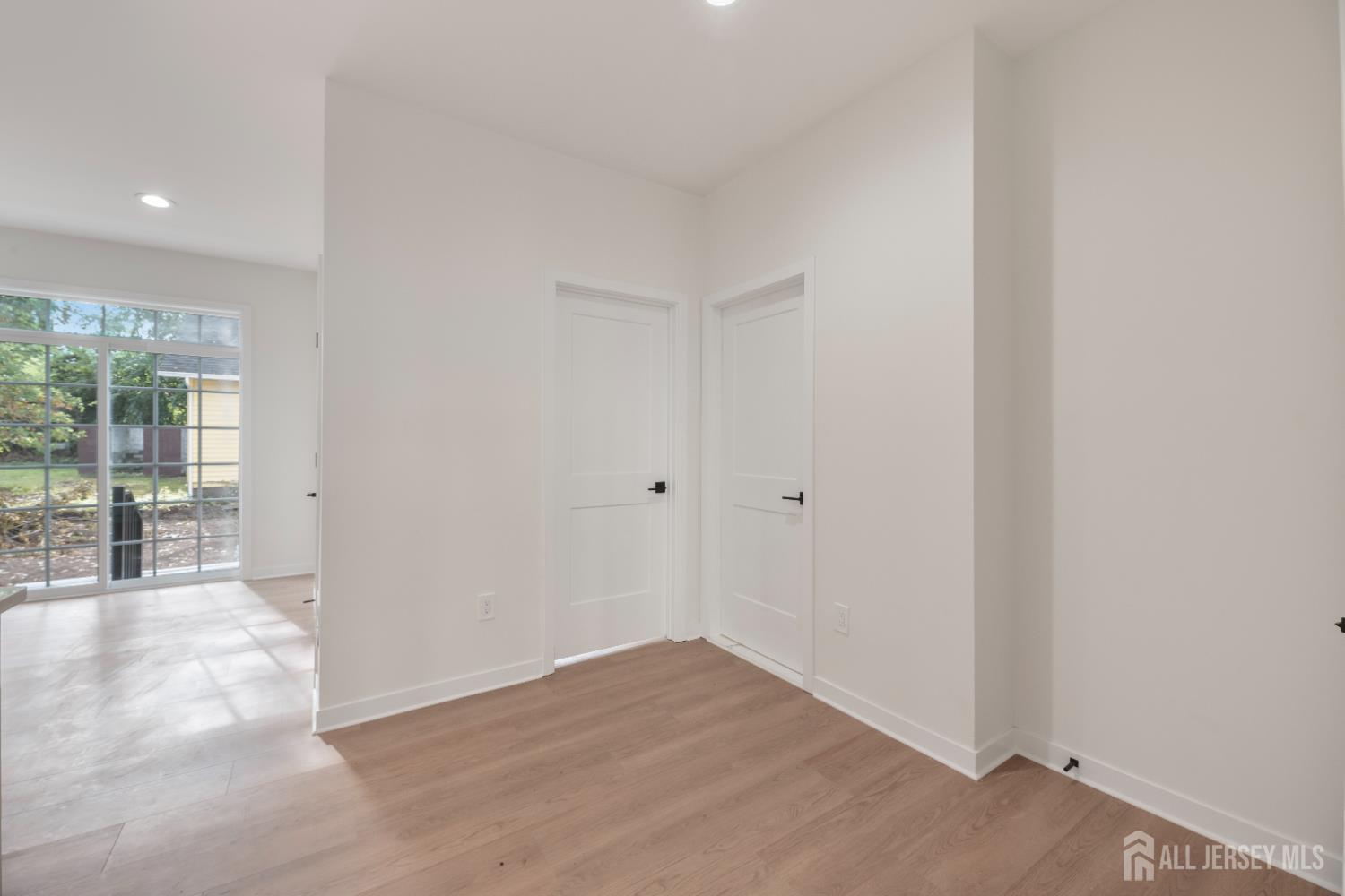1758 South 2nd Street Piscataway, NJ 08854 - Photo 14 of 51