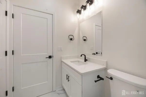 $750,000 | 1758 South 2nd Street, Piscataway, NJ 08854