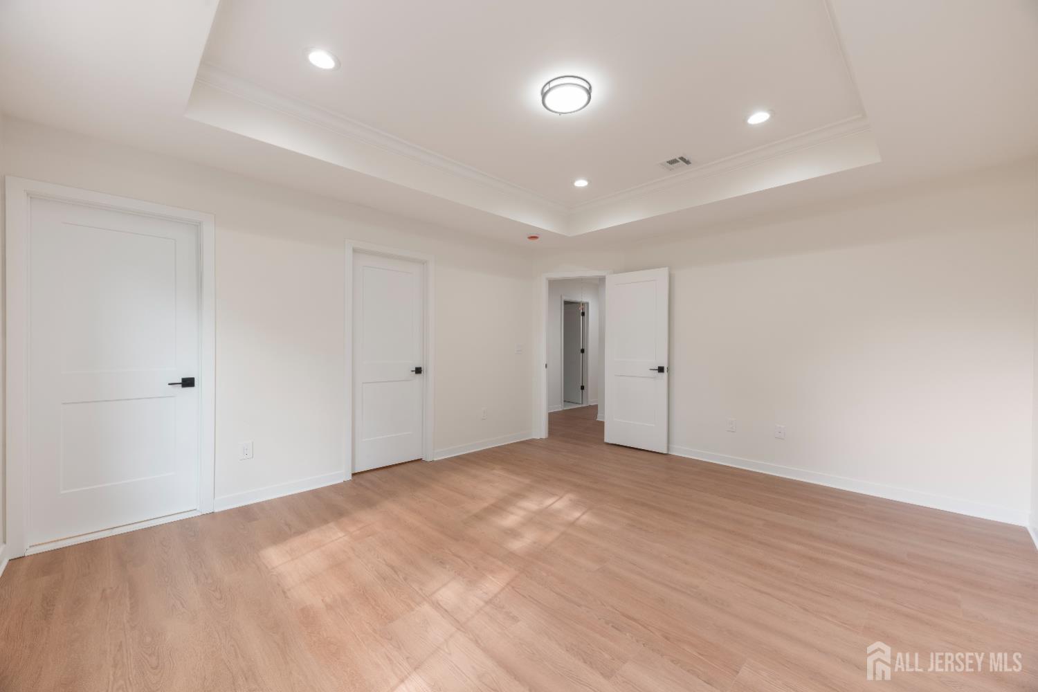 1758 South 2nd Street Piscataway, NJ 08854 - Photo 19 of 51