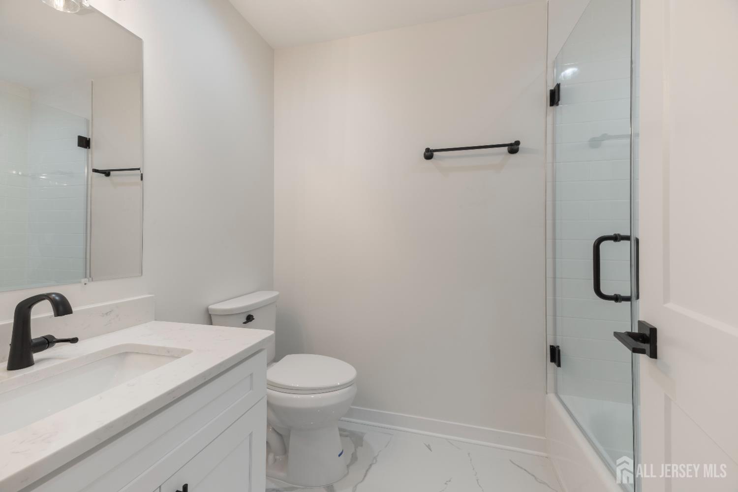 1758 South 2nd Street Piscataway, NJ 08854 - Photo 25 of 51