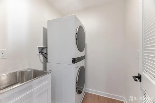 $750,000 | 1758 South 2nd Street, Piscataway, NJ 08854