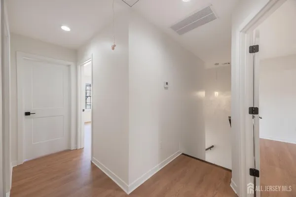 $750,000 | 1758 South 2nd Street, Piscataway, NJ 08854