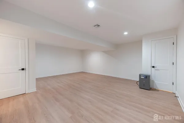 $750,000 | 1758 South 2nd Street, Piscataway, NJ 08854