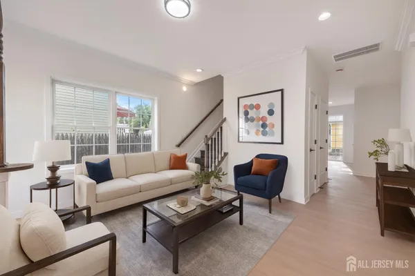 $750,000 | 1758 South 2nd Street, Piscataway, NJ 08854