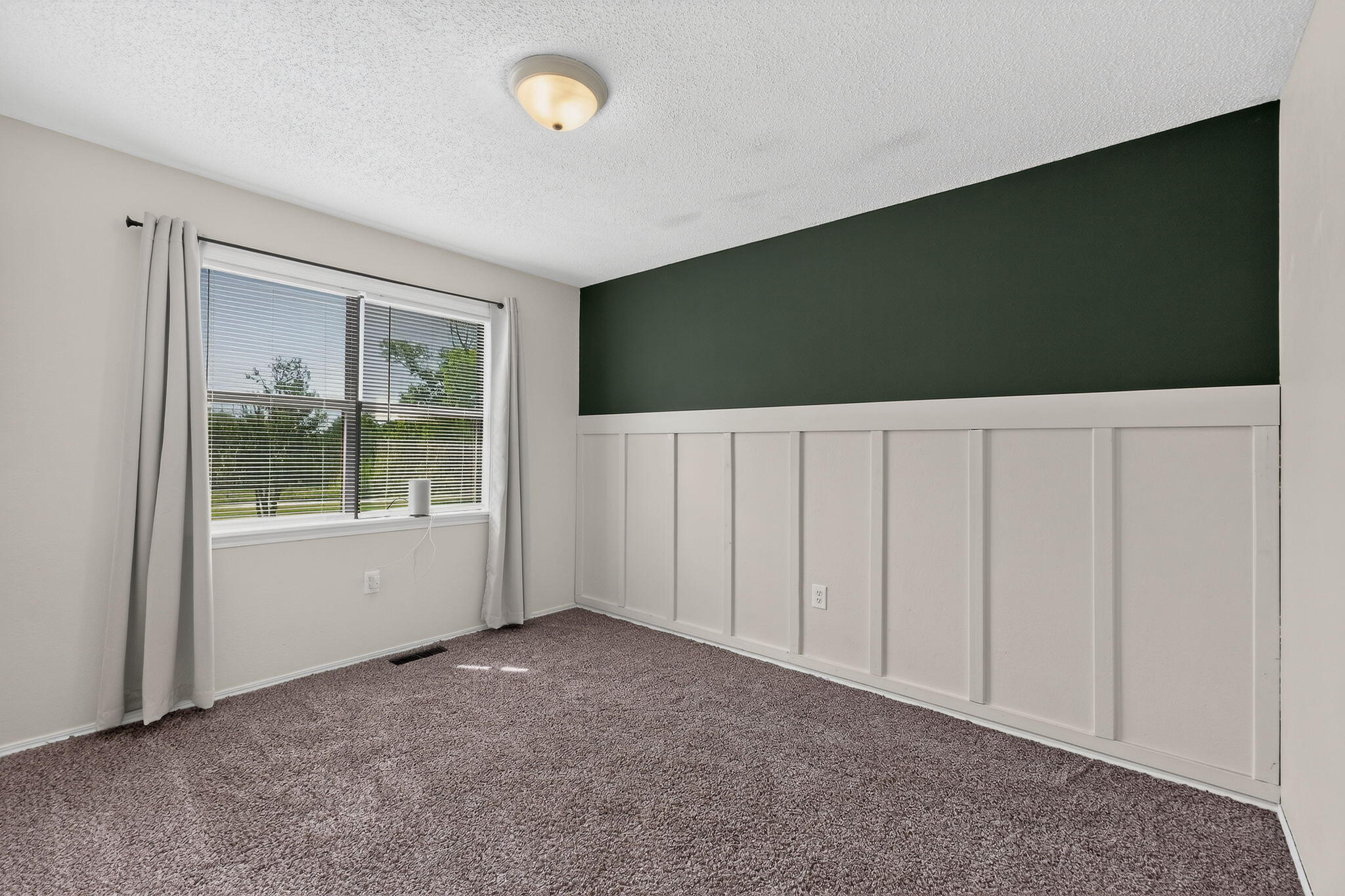 813 Kentucky Road Ozark, MO 65721 - Photo 18 of 28 18-web-or-mls-20260831-20260831-DSC04896