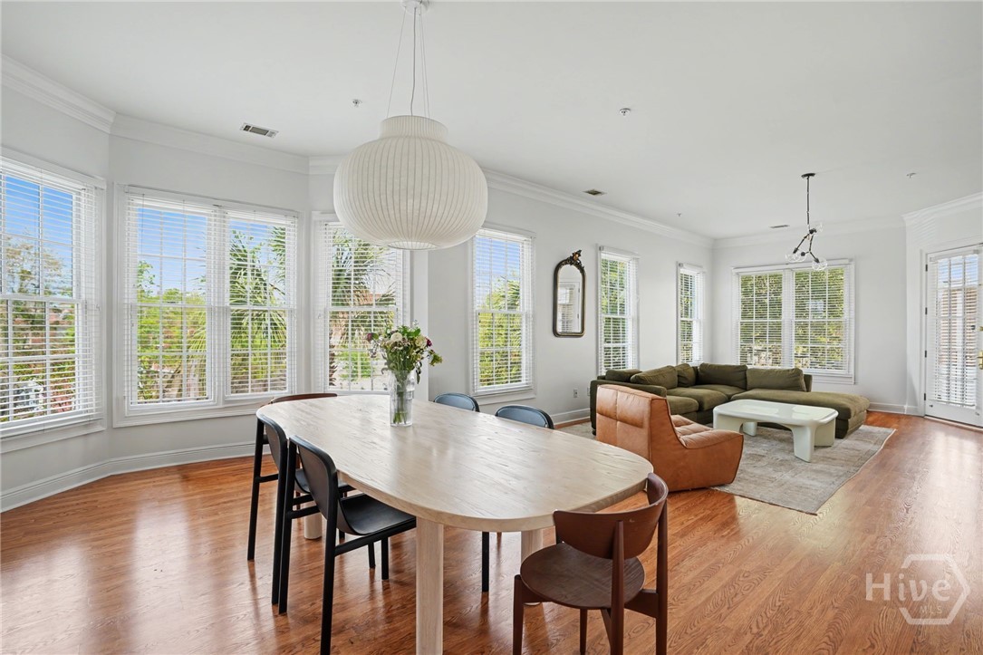 340 West Jones Street Savannah, GA 31401 - Photo 12 of 33