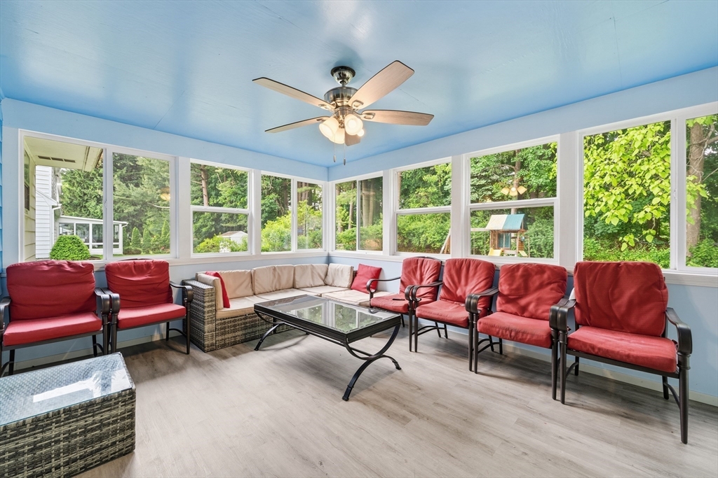 11 Mcfarlin Road Chelmsford, MA 01824 - Photo 31 of 37