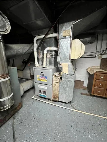 $144,750 | 1302 Huron Avenue, New Castle, PA 16101