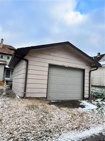 $144,750 | 1302 Huron Avenue, New Castle, PA 16101