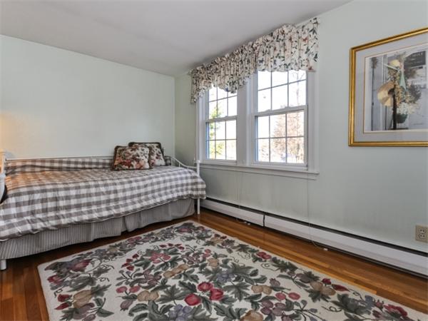 14 Barrett Street Needham, MA 02492 - Photo 12 of 17 Gallery Image 12