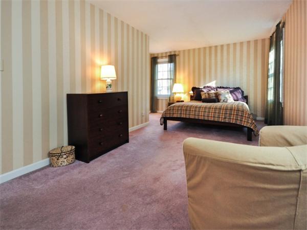 14 Barrett Street Needham, MA 02492 - Photo 9 of 17 Gallery Image 9