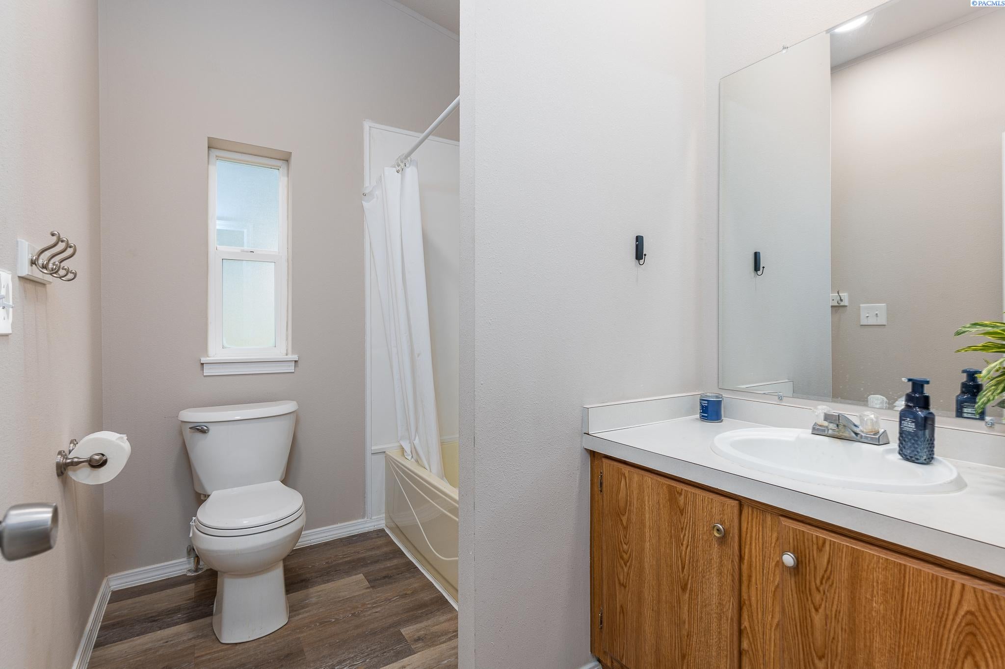 66505 South Meals Road Kennewick, WA 99337 - Photo 12 of 29 Gallery Image 12