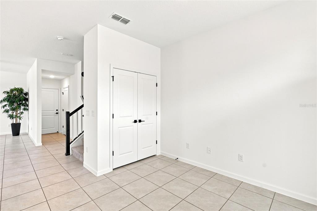 865 Spring Palms Loop Orlando, FL 32828 - Photo 9 of 36