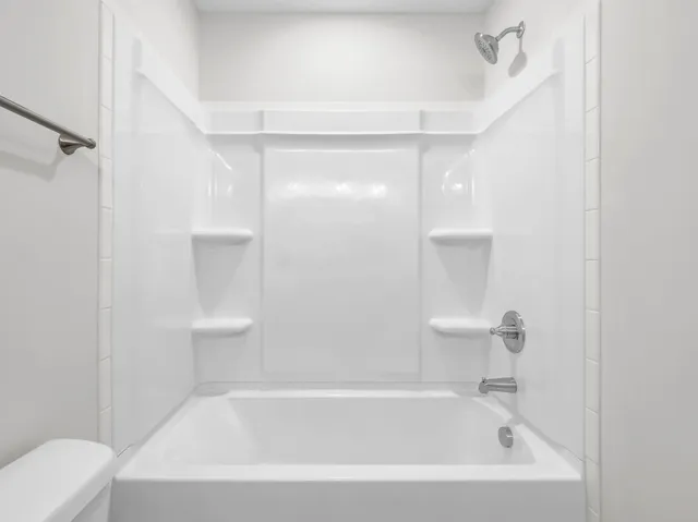 $215,900 | 127 Quarry Point Drive, Unit C127, Clarksville, TN 37043