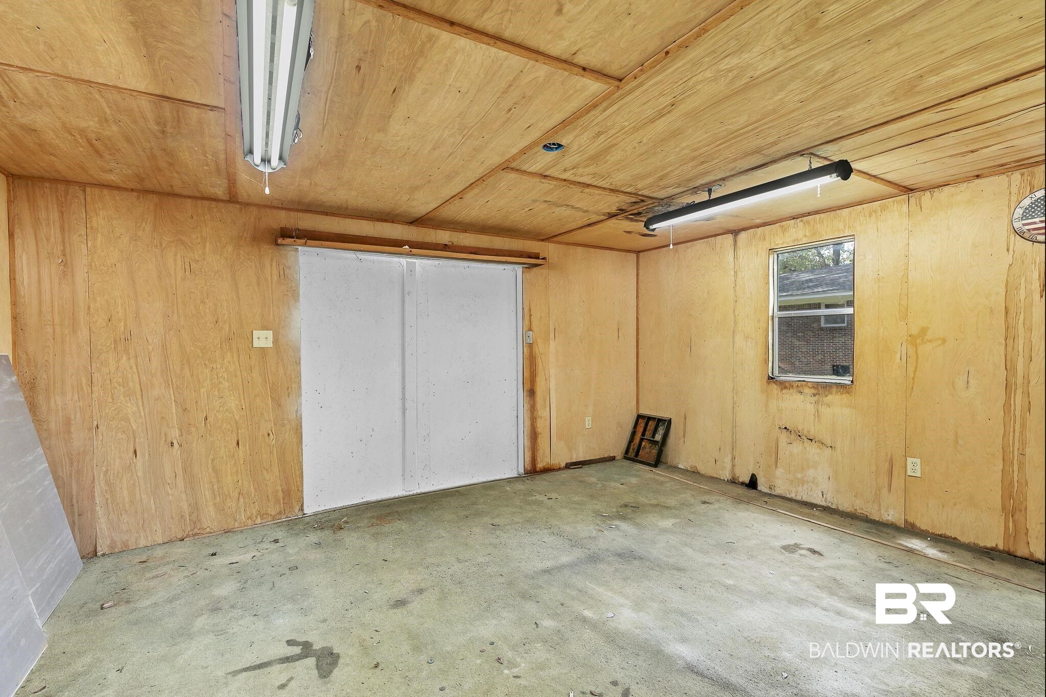 203 Anderson Road Saraland, AL 36571 - Photo 41 of 48 Interior space featuring a garage