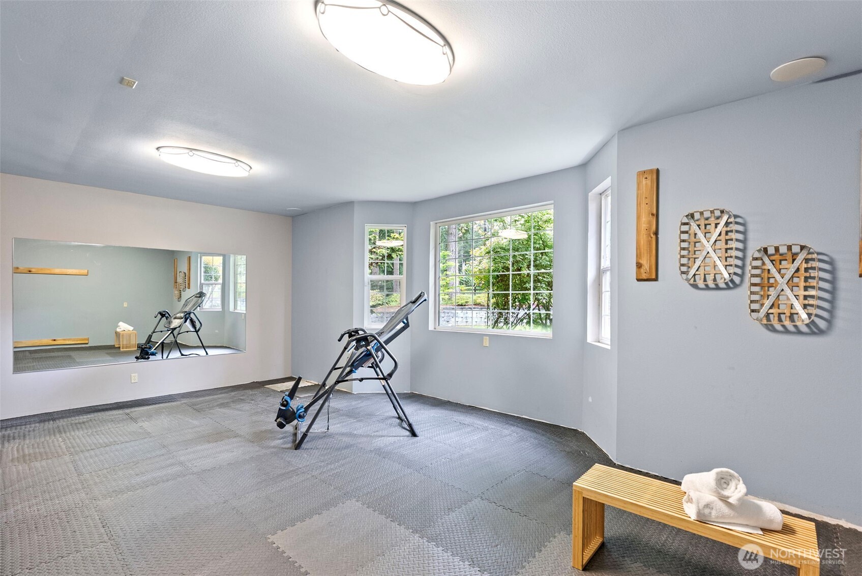 20460 Noll Road Northeast Poulsbo, WA 98370 - Photo 32 of 40 Gallery Image 32