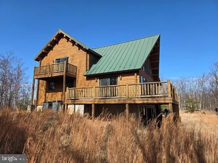 $225,000 | 942 Wild Boar Road, Augusta, WV 26704