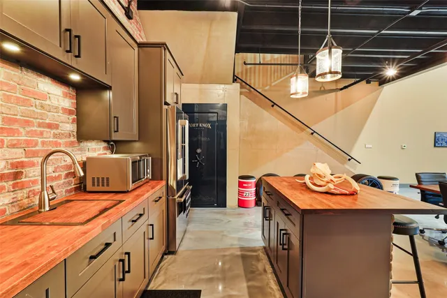 $750,000 | 1435 Farm To Market 1463, Unit F14, Katy, TX 77494