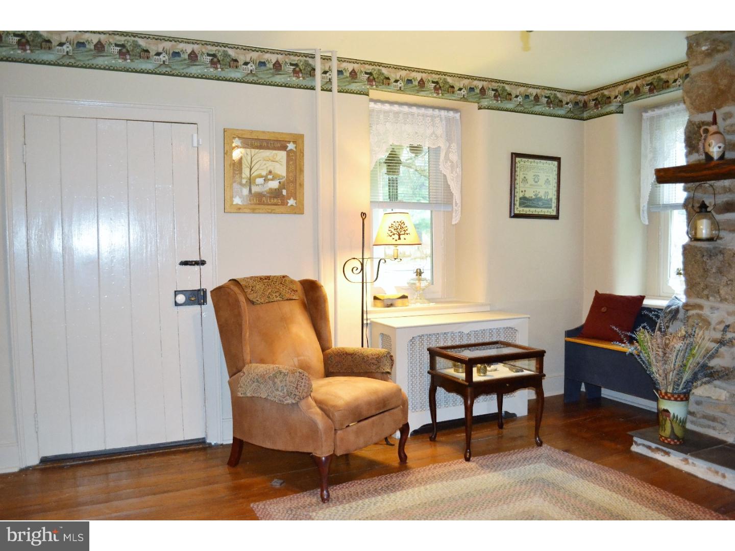 1427 Conestoga Road Chester Springs, PA 19425 - Photo 10 of 22 Living Room