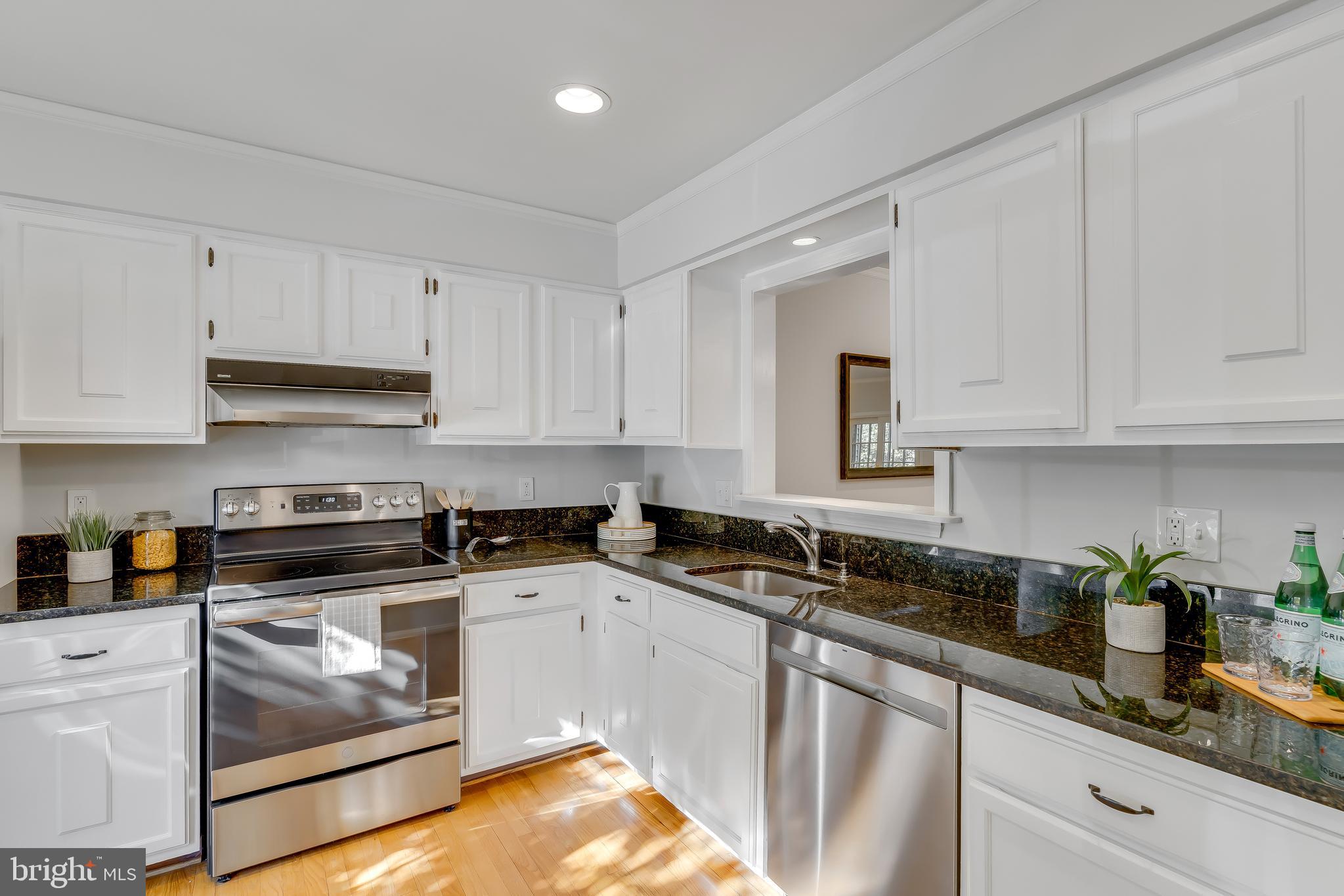 1923 Brightleaf Court Silver Spring, MD 20902 - Photo 11 of 35 Gallery Image 11