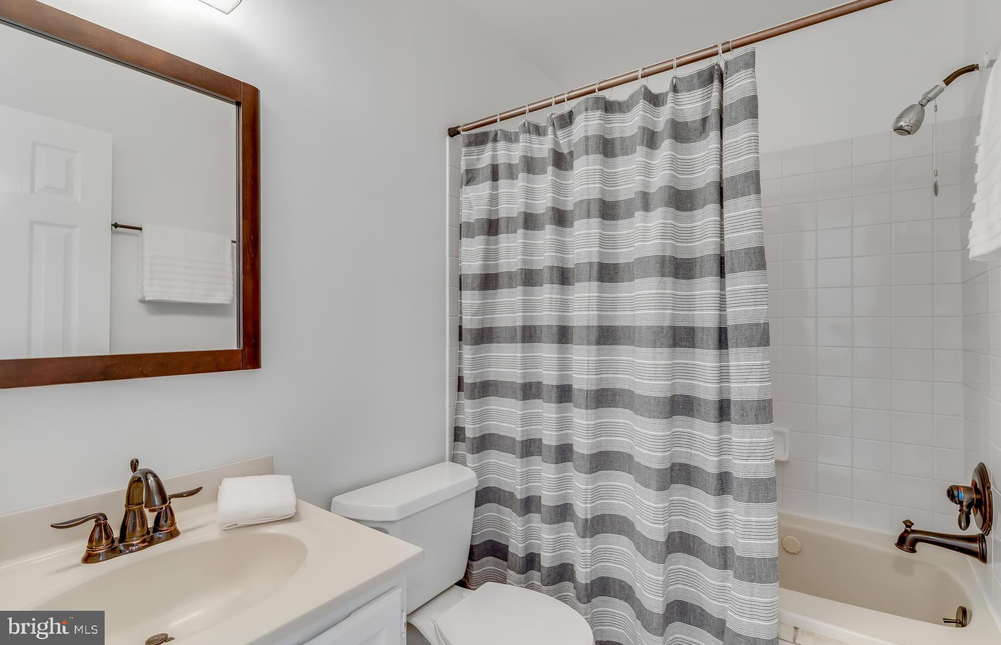 1923 Brightleaf Court Silver Spring, MD 20902 - Photo 23 of 35 Gallery Image 23