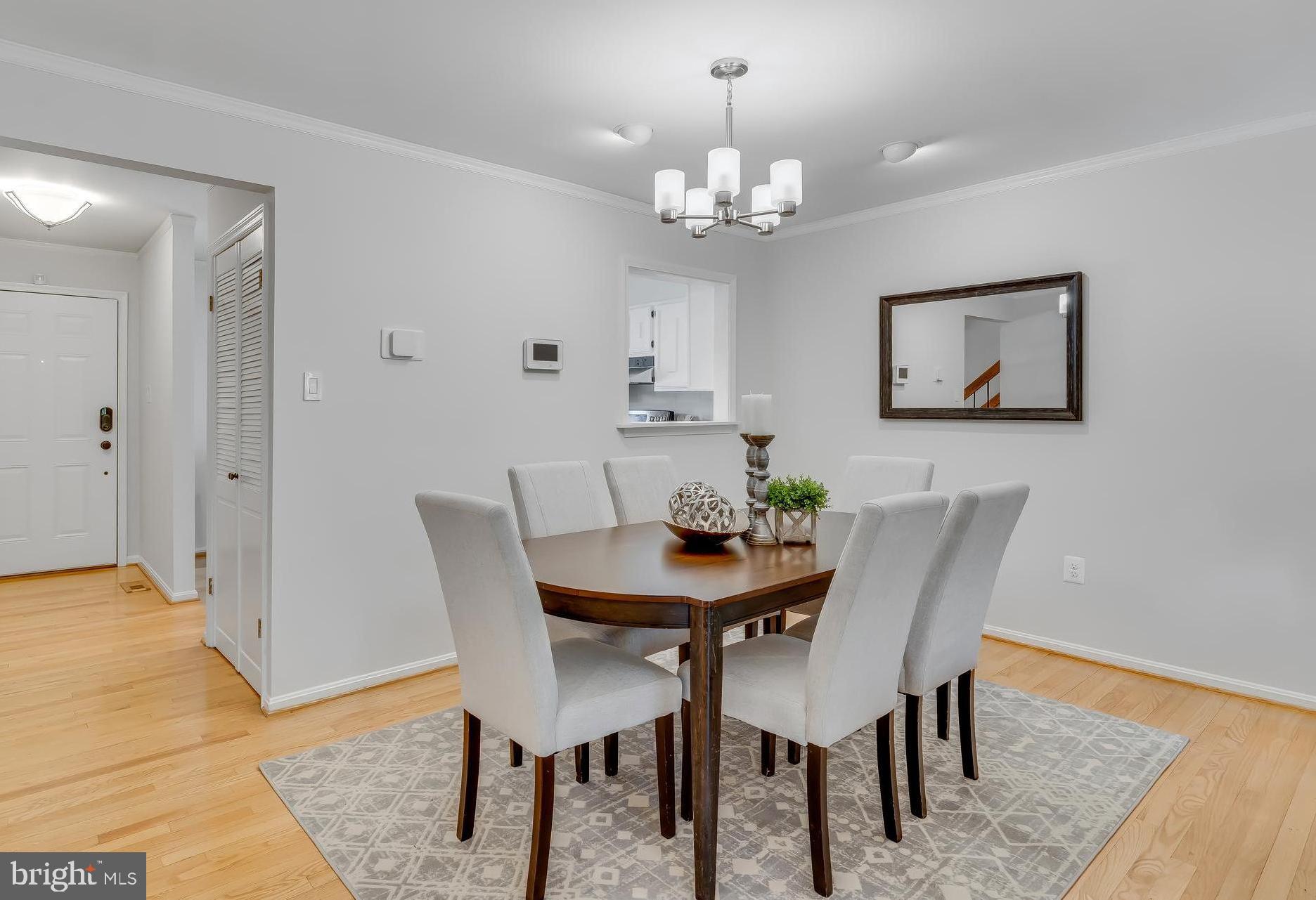 1923 Brightleaf Court Silver Spring, MD 20902 - Photo 6 of 35 Gallery Image 6
