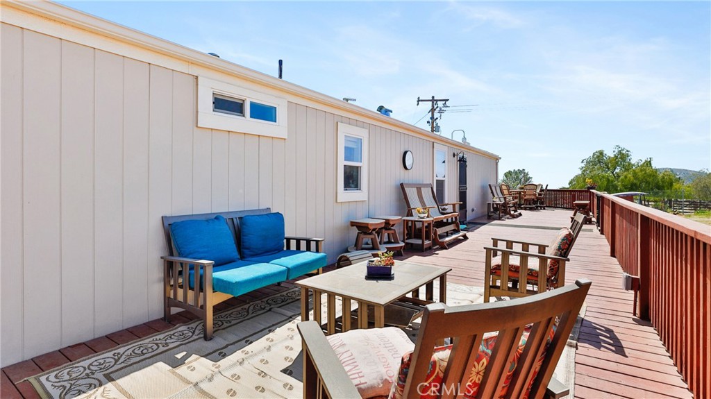 39551 Intrepid Road Temecula, CA 92592 - Photo 14 of 45