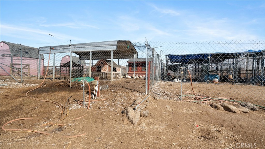 39551 Intrepid Road Temecula, CA 92592 - Photo 18 of 45