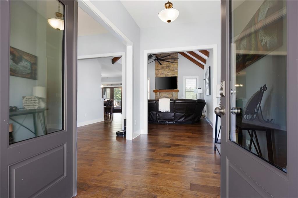 61 Roberson Drive White, GA 30184 - Photo 10 of 46