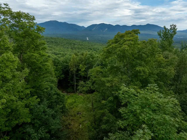 $250,000 | 14 Summit Drive, Franconia, NH 03580