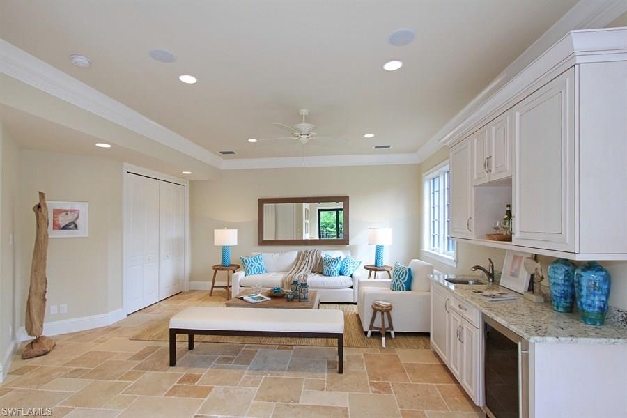 540 Regatta Road Naples, FL 34103 - Photo 13 of 25 Gallery Image 13