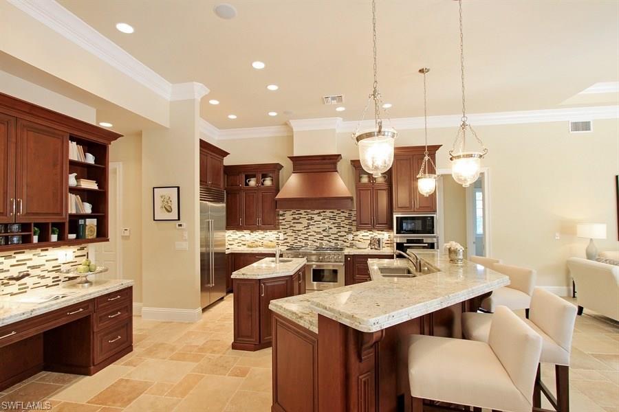 540 Regatta Road Naples, FL 34103 - Photo 8 of 25 Gallery Image 8