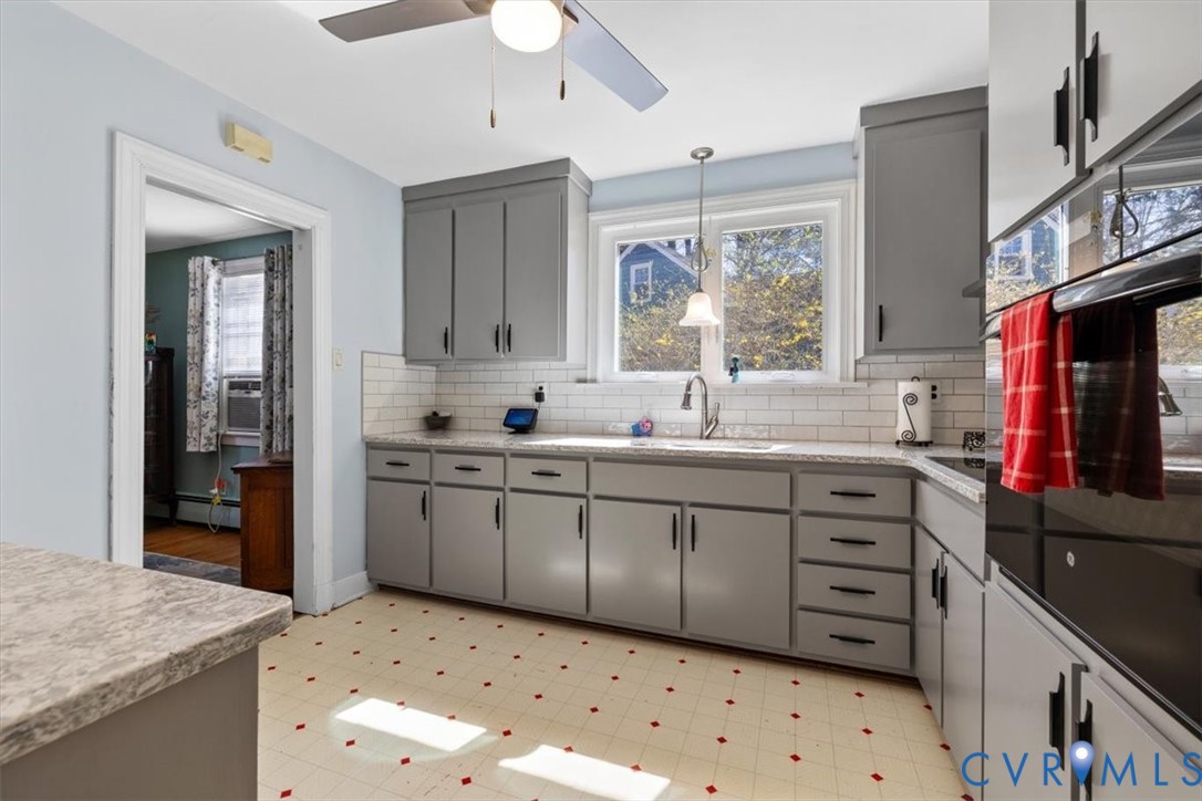 3918 Hickory Road Richmond, VA 23235 - Photo 9 of 27