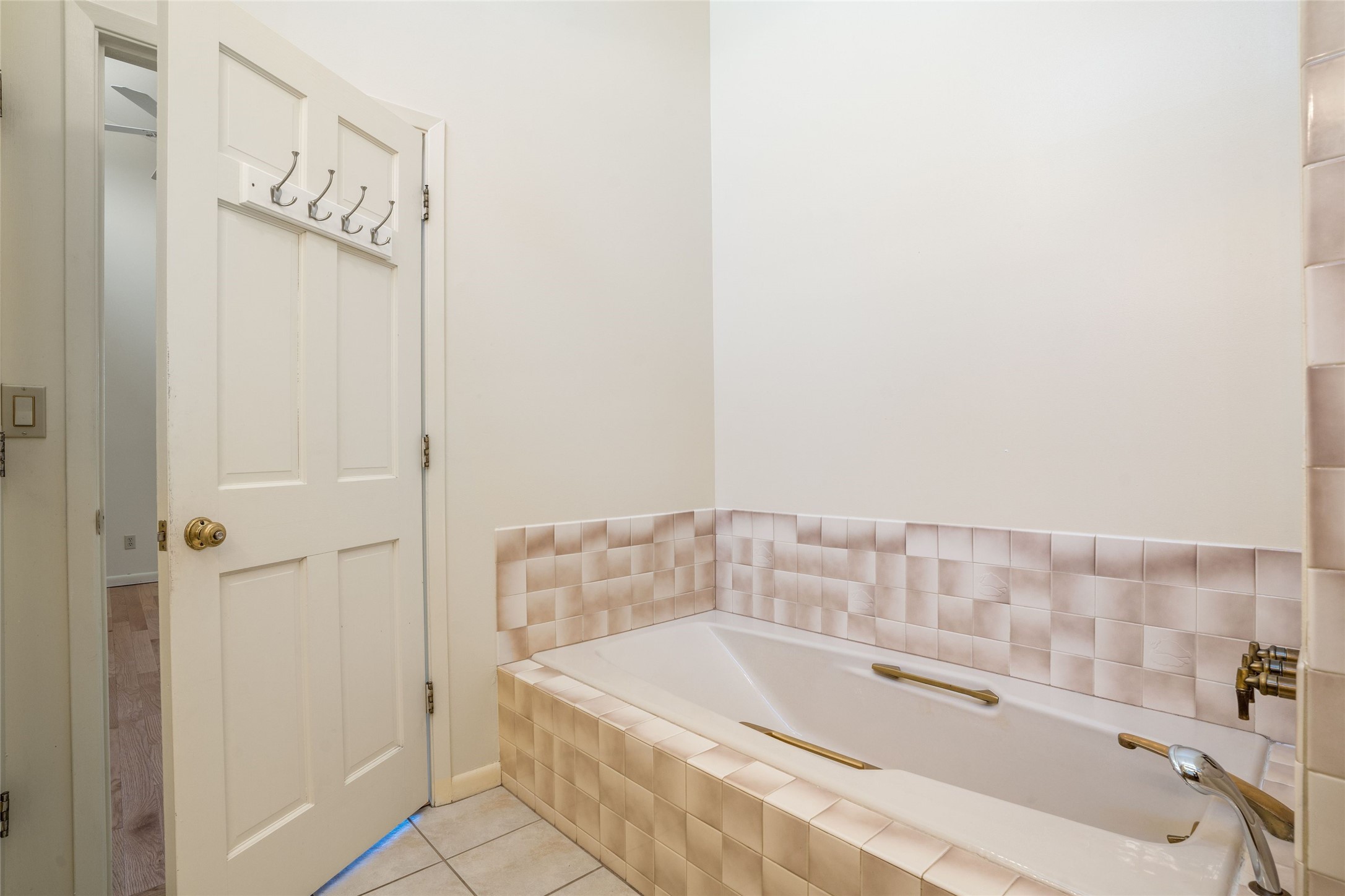 770 Coyote Ridge Road Santa Fe, NM 87507 - Photo 17 of 33