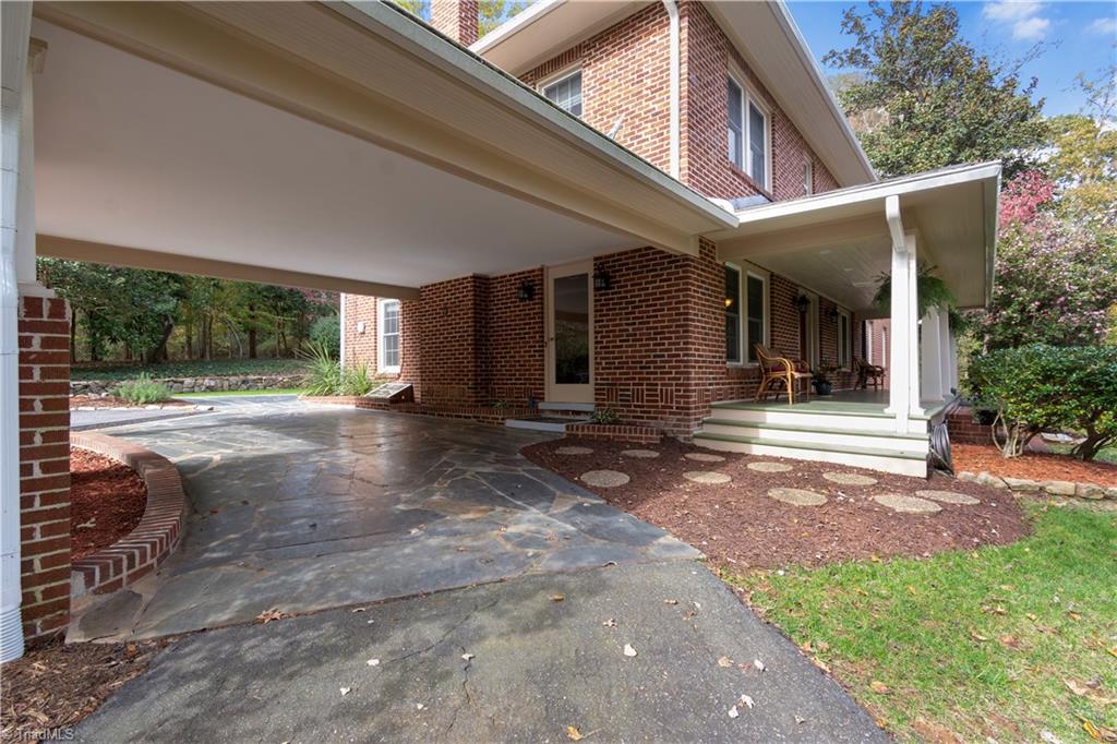 105 Shadow Valley Road High Point, NC 27262 - Photo 22 of 30 Gallery Image 22