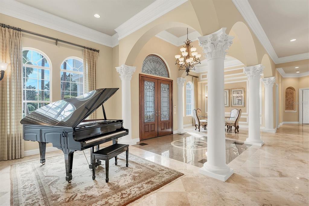 7007 Portmarnock Place Lakewood Ranch, FL 34202 - Photo 11 of 92