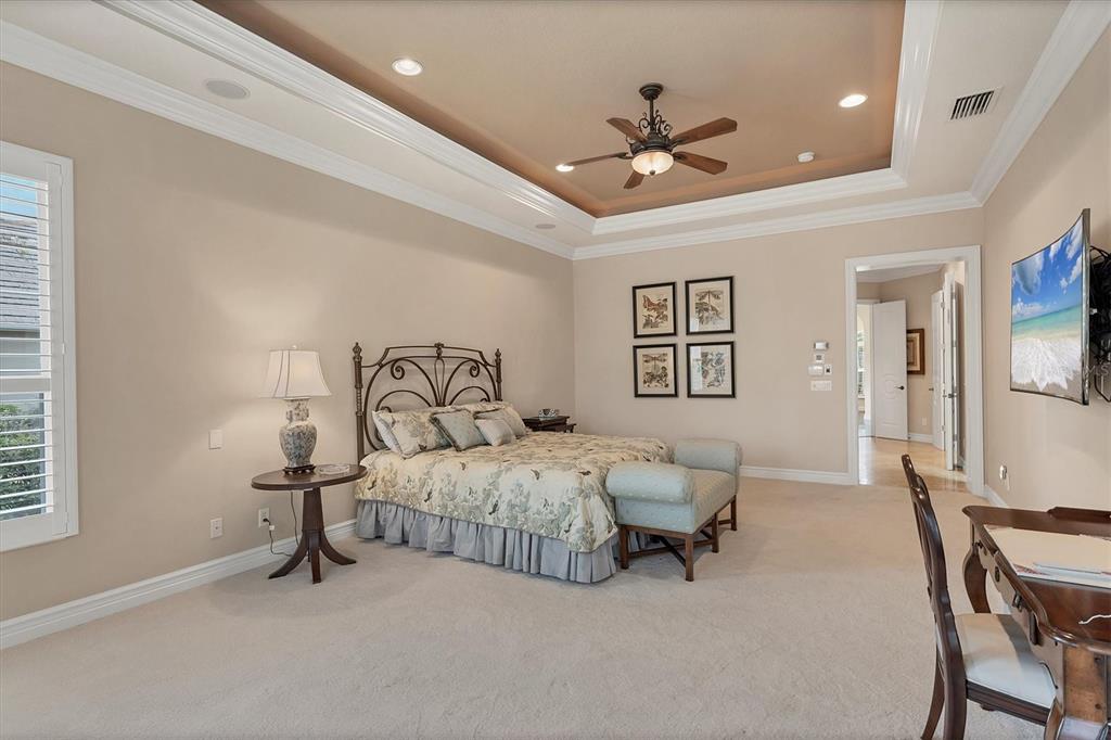 7007 Portmarnock Place Lakewood Ranch, FL 34202 - Photo 35 of 92