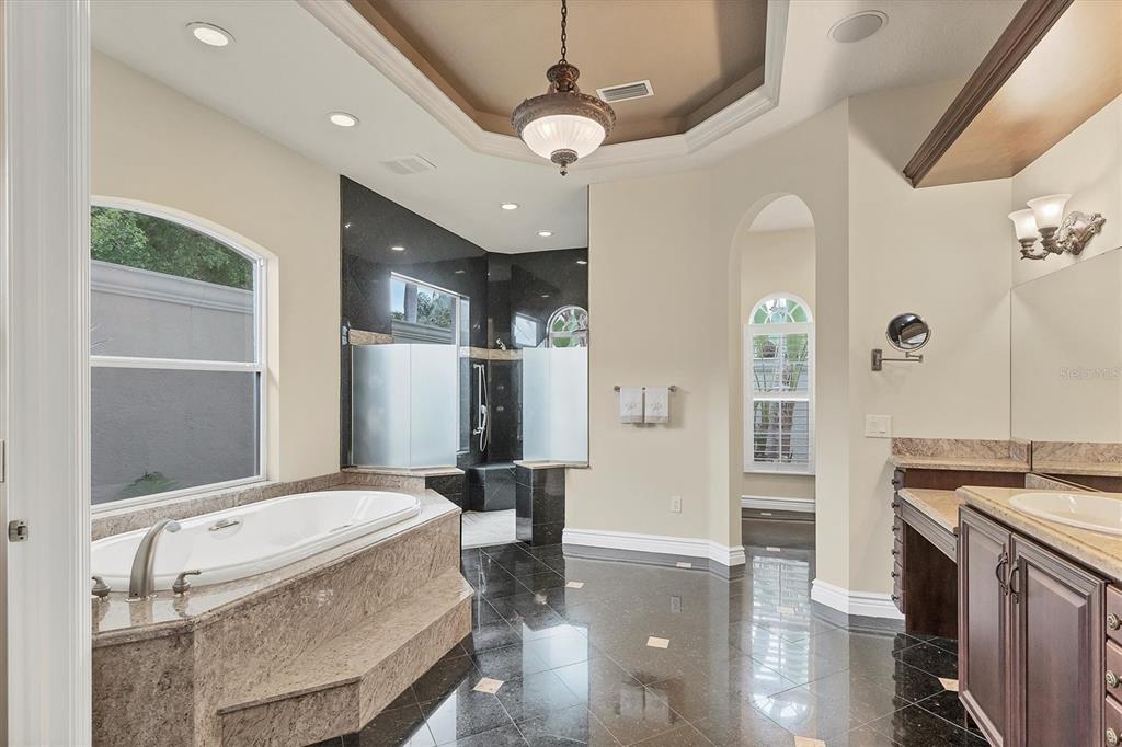 7007 Portmarnock Place Lakewood Ranch, FL 34202 - Photo 37 of 92