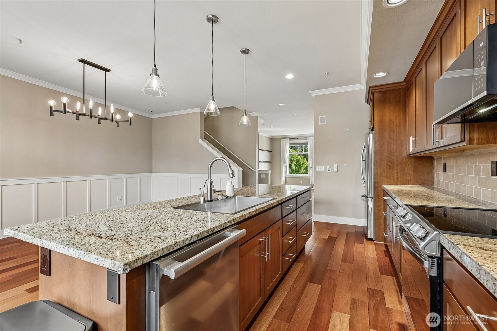 1078 Northeast High Street, Unit 10 Issaquah, WA 98029 - Photo 12 of 34