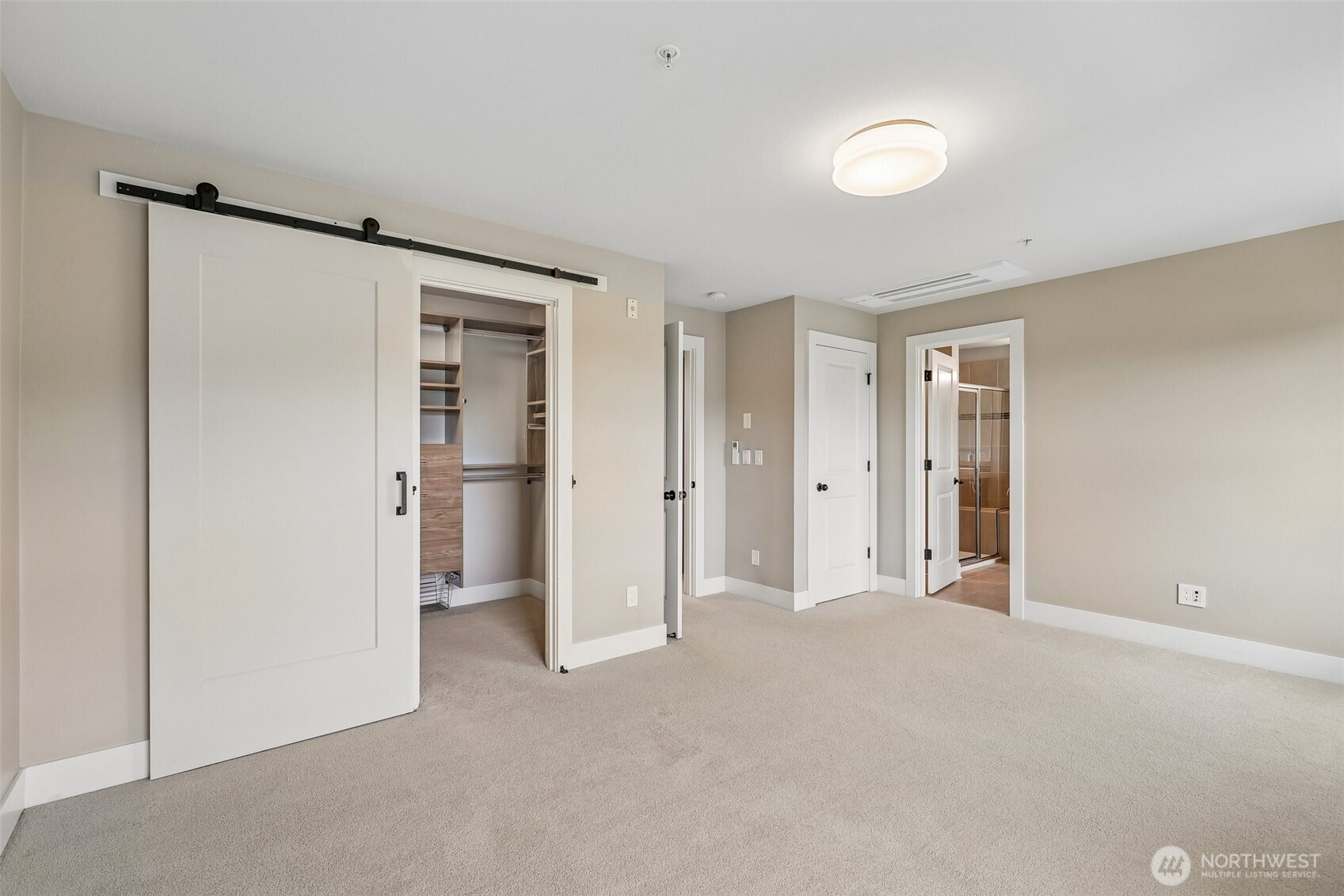 1078 Northeast High Street, Unit 10 Issaquah, WA 98029 - Photo 19 of 34