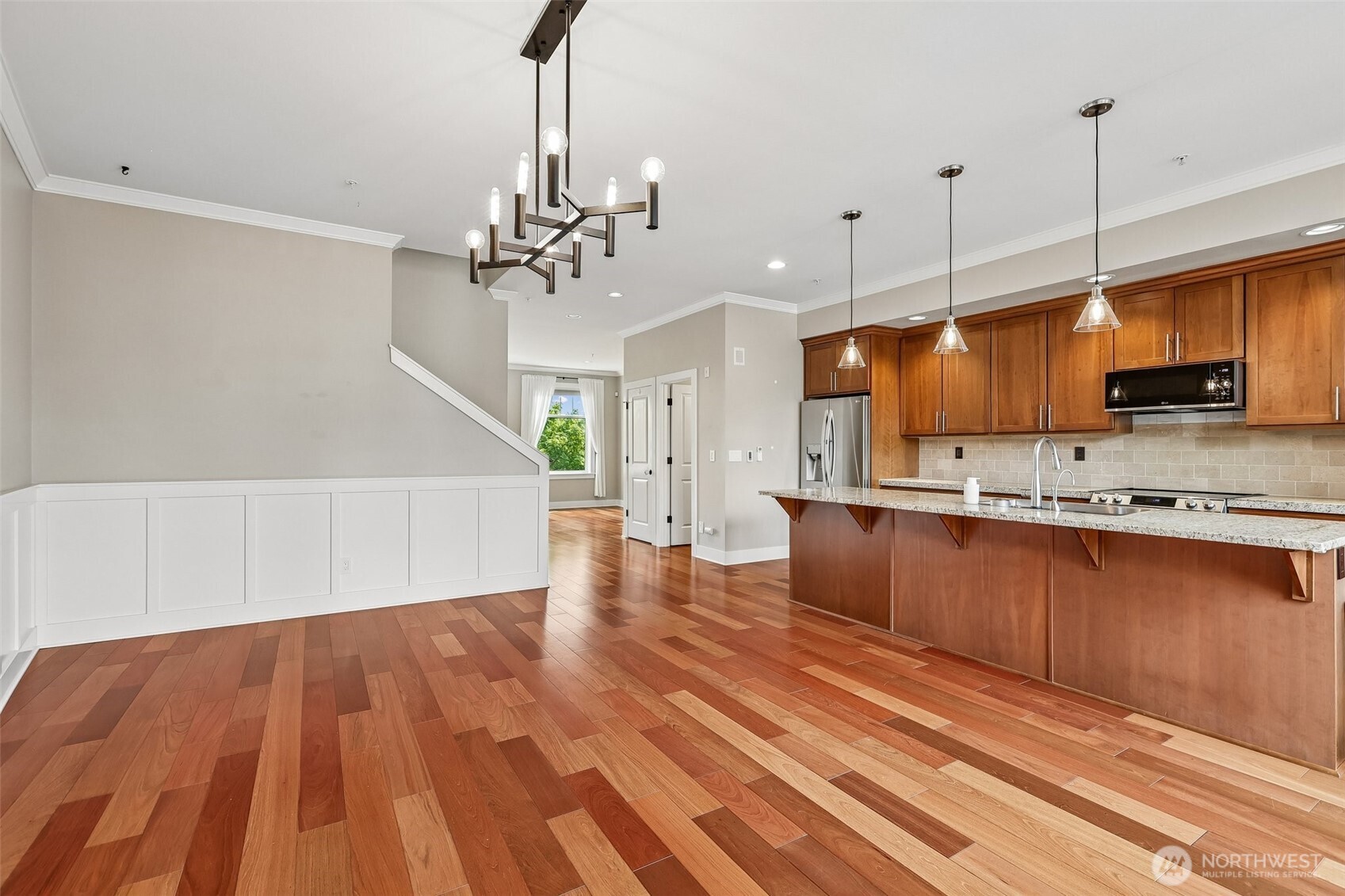 1078 Northeast High Street, Unit 10 Issaquah, WA 98029 - Photo 9 of 34
