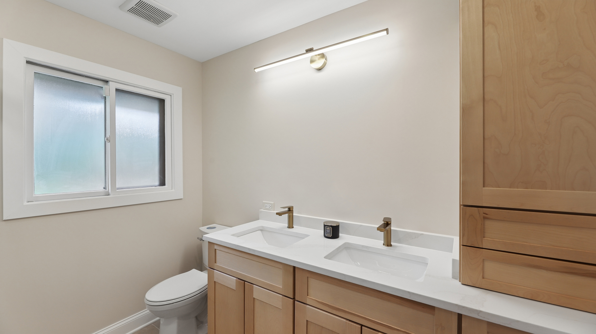 28W521 Purnell Road West Chicago, IL 60185 - Photo 18 of 39