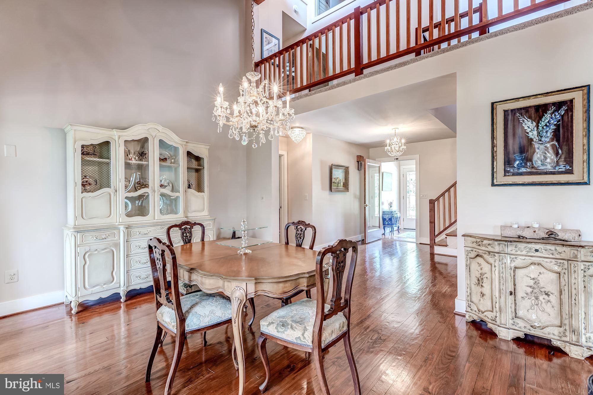 23009 Cobb House Road Middleburg, VA 20117 - Photo 10 of 50 Dining room
